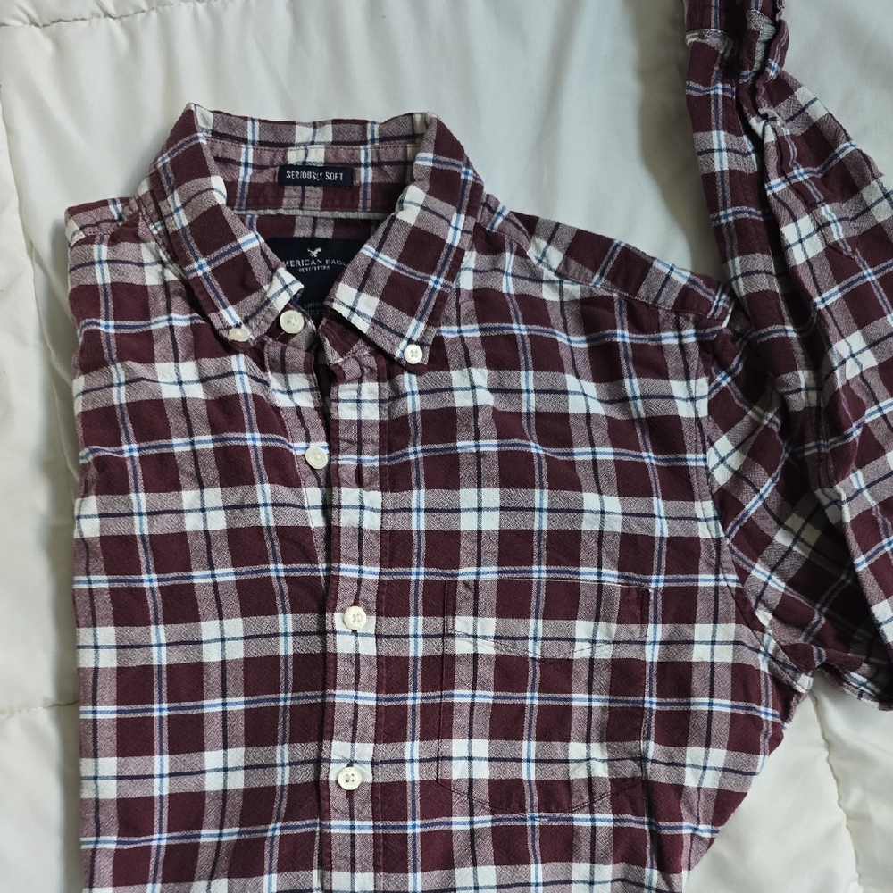 American Eagle Outfitters Maroon and White Plaid Shirt
